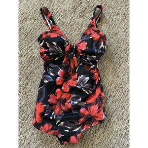 Catalina Suddenly Slim Swimsuit Size 4/6